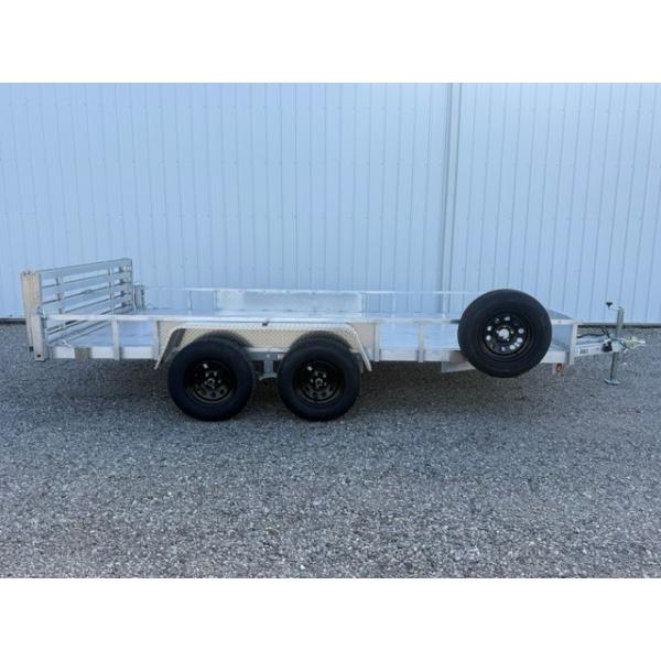 6.10x14 Simplicity (7K) Bi-fold Gate-1