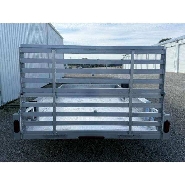 6.10x14 Simplicity (7K) Bi-fold Gate-4